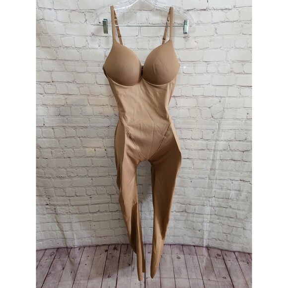 SKIMS Other - Skims Ultimate Body Butt & Hip Enhancing Plunge Cat Suit Womena Medium Sienna